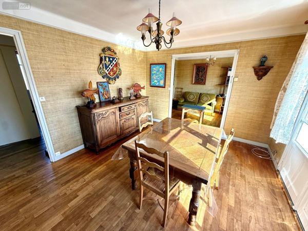 Maison à vendre à Dinard en Ille-et-Vilaine (35800), ref : 35144/296