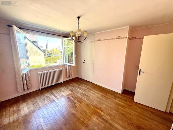 Maison à vendre à Dinard en Ille-et-Vilaine (35800), ref : 35144/296