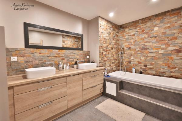 Maison à vendre 6 pièces (71)