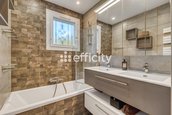 Appartement 4 pièces - 92 m² Exclusivité efficity