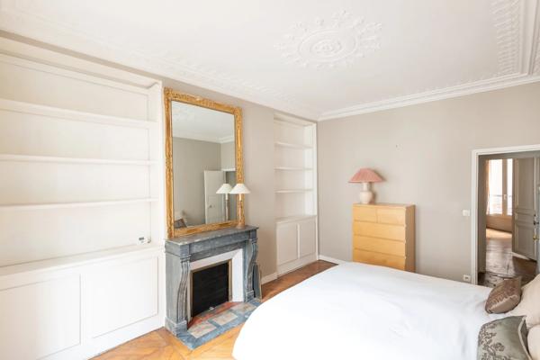 Appartement Paris 10e - RUE DE LANCRY