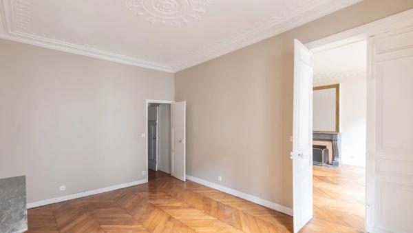 Appartement Paris 10e - RUE DE LANCRY
