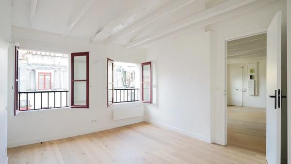 Appartement Paris 3e - RUE DU TEMPLE / SAINTE-AVOYE