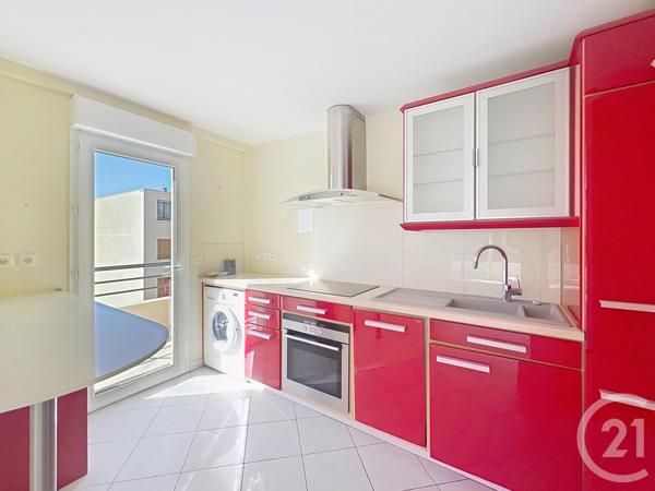 Appartement F3 à vendre  3 pièces - 76,40 m2 FREJUS - 83