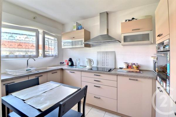 Appartement F3 à vendre  3 pièces - 67 m2 FREJUS - 83