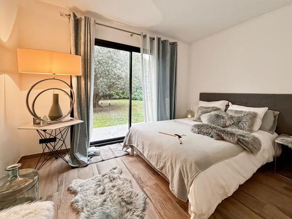 Maison Ballainvilliers 8 pièce(s) 331 m2