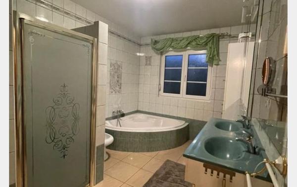 Vente Villa +2garages Hombourg-haut   