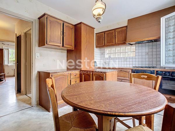 Maison Brive La Gaillarde 164 m2 - 6 chambres- Garage - Jardin