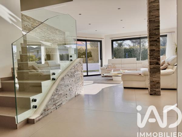 Maison à vendre 7 pièces 320 m² Chavanod