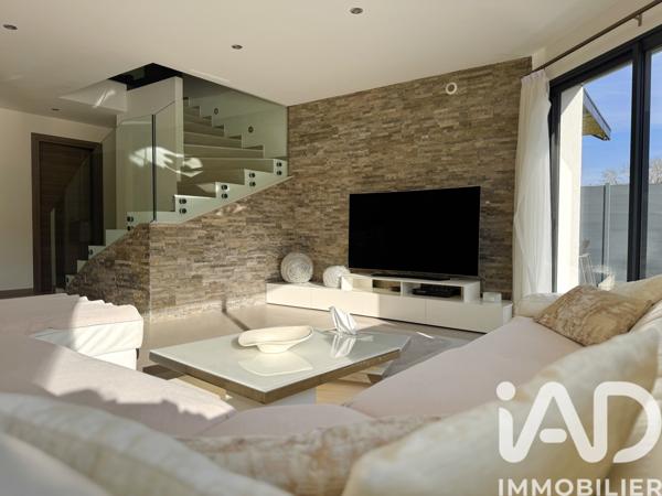 Maison à vendre 7 pièces 320 m² Chavanod