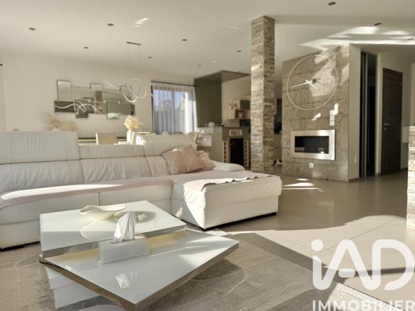 Maison à vendre 7 pièces 320 m² Chavanod