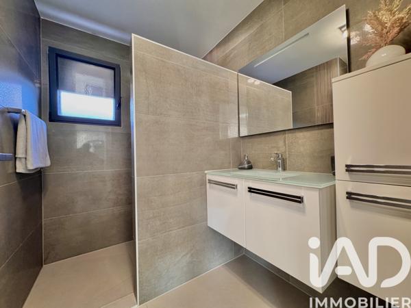 Maison à vendre 7 pièces 320 m² Chavanod