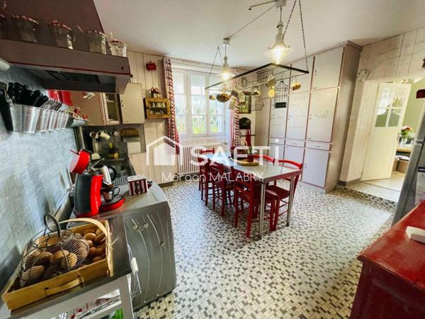 Maison familiale spacieuse au cœur de Baugé-en-Anjou