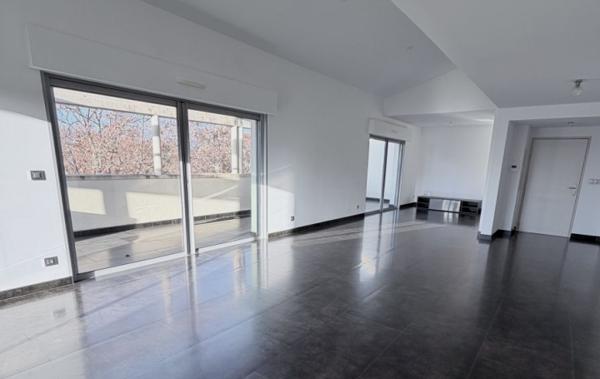 Vente Appartement P6 Nimes   