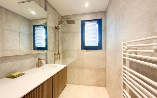 Maison à vendre    4 pièces • 115 m2 Mougins