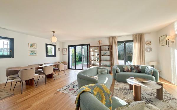 Maison à vendre    4 pièces • 115 m2 Mougins