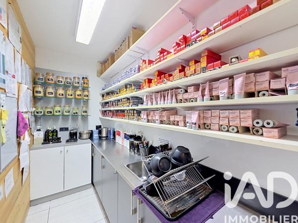 Esthétique, Coiffure​ à vendre 80 m² Frangy