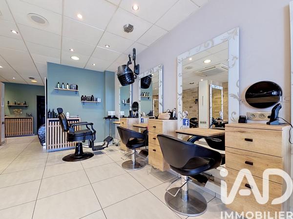 Esthétique, Coiffure​ à vendre 80 m² Frangy