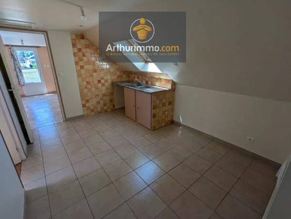 Vente                                                      Maison
                        
                     5 pièces                      146 m2                     à Josselin