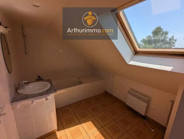 Vente                                                      Maison
                        
                     5 pièces                      146 m2                     à Josselin