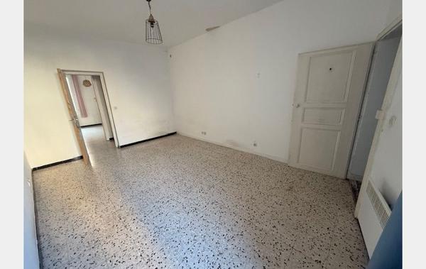 Vente Appartement P2 Avec terrasse à rafraîchir Montagnac   