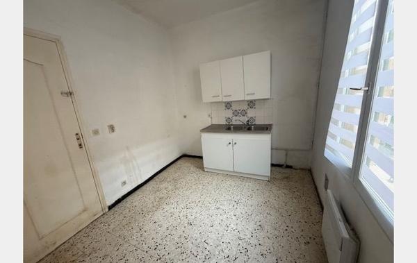 Vente Appartement P2 Avec terrasse à rafraîchir Montagnac   