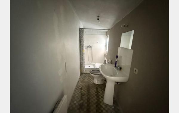 Vente Appartement P2 Avec terrasse à rafraîchir Montagnac   