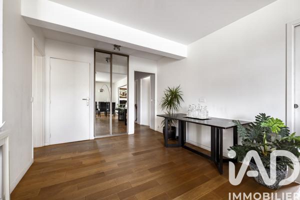Appartement à vendre 5 pièces 102 m² Suresnes