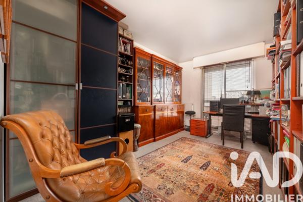 Appartement à vendre 5 pièces 102 m² Suresnes