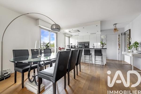 Appartement à vendre 5 pièces 102 m² Suresnes