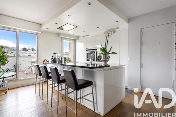 Appartement à vendre 5 pièces 102 m² Suresnes