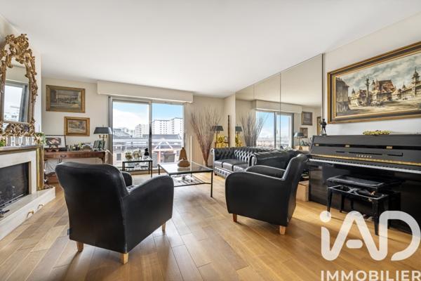 Appartement à vendre 5 pièces 102 m² Suresnes