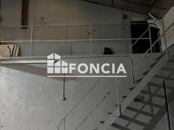 Location Local commercial 385.79 m² - 96 BD VIALA Marseille 13015