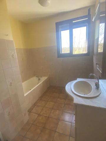Appartement à louer à Villefranche-de-Rouergue (12200)