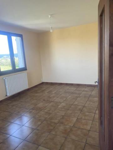 Appartement à louer à Villefranche-de-Rouergue (12200)