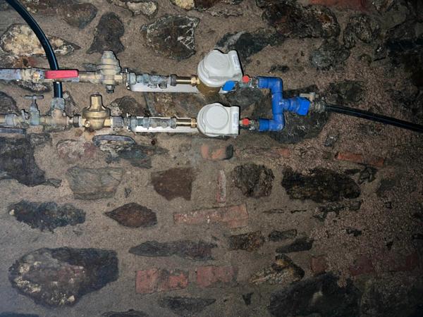 Immeuble à vendre    3 pièces •  Saint-Éloy-les-Mines