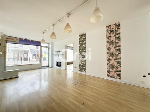 Immeuble à vendre    3 pièces •  Saint-Éloy-les-Mines