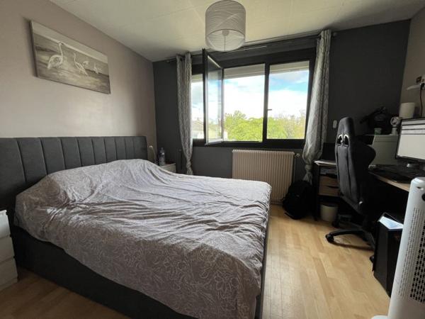 Maison à vendre 129 234 € Vierzon 4 p 80 m² DPE D