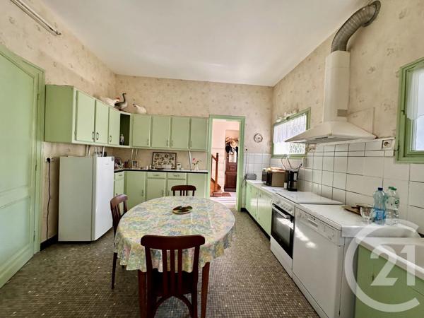 Maison à vendre  6 pièces - 246 m 2   ANDERNOS LES BAINS  - 33