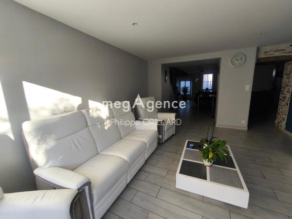 Maison à POUANCE, 49420 - 6 pièces 142m²
