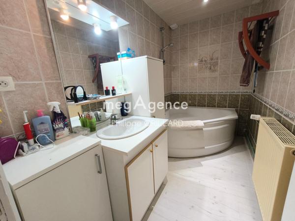 Maison à POUANCE, 49420 - 6 pièces 142m²