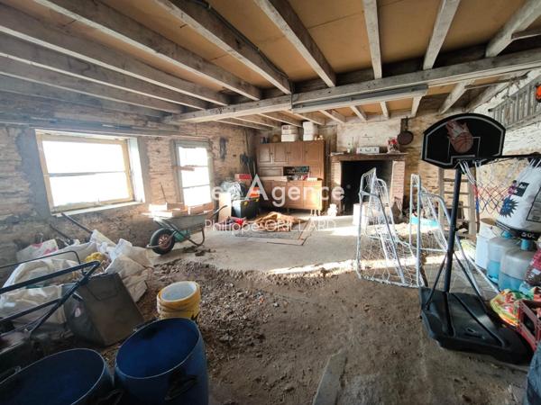 Maison à POUANCE, 49420 - 6 pièces 142m²