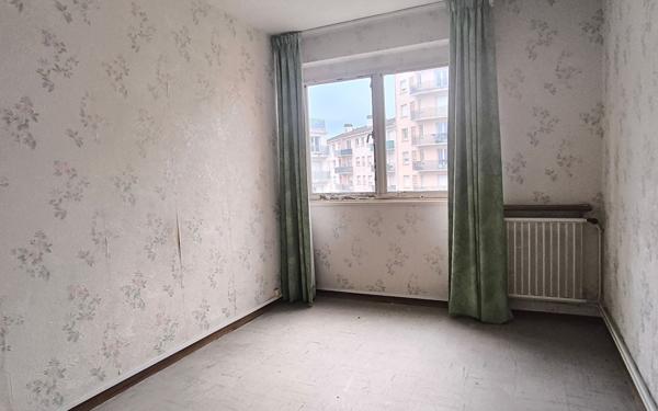 Appartement à vendre    3 pièces • 73 m2 Pau