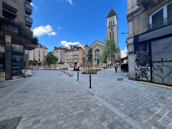 Local commercial ou professionnel