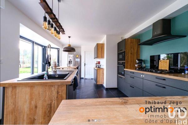 Maison à vendre 6 pièces 205 m² Saint-Martin-Boulogne