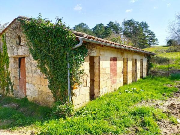 PROPRIETE : MAISON EN PIERRE 150 m²  + ECHOPPE 120 m² + HANGAR 230 m² - TERRAIN 1 HECTARE