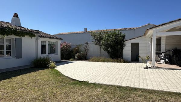Maison Loix 122 m²