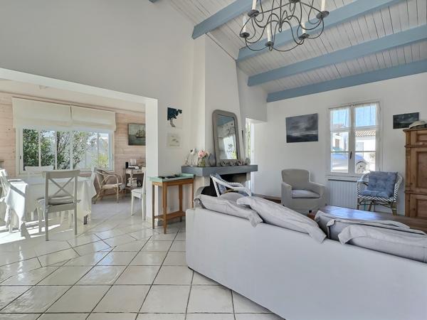 Maison Loix 122 m²