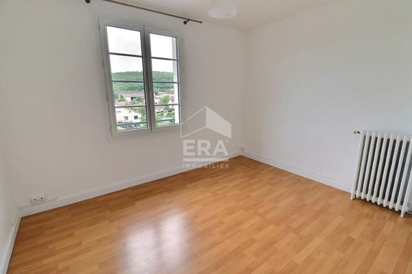 Appartement type T4 dans Figeac