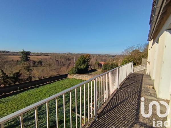 Maison 4 pièces de 110 m² à Airvault (79600)